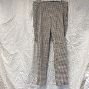 A new day woman’s casual pants size 10